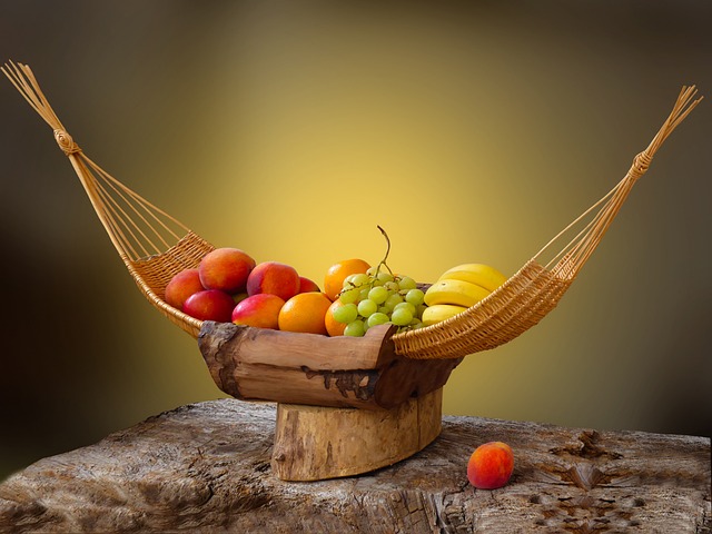How to Make a Fruit Basket